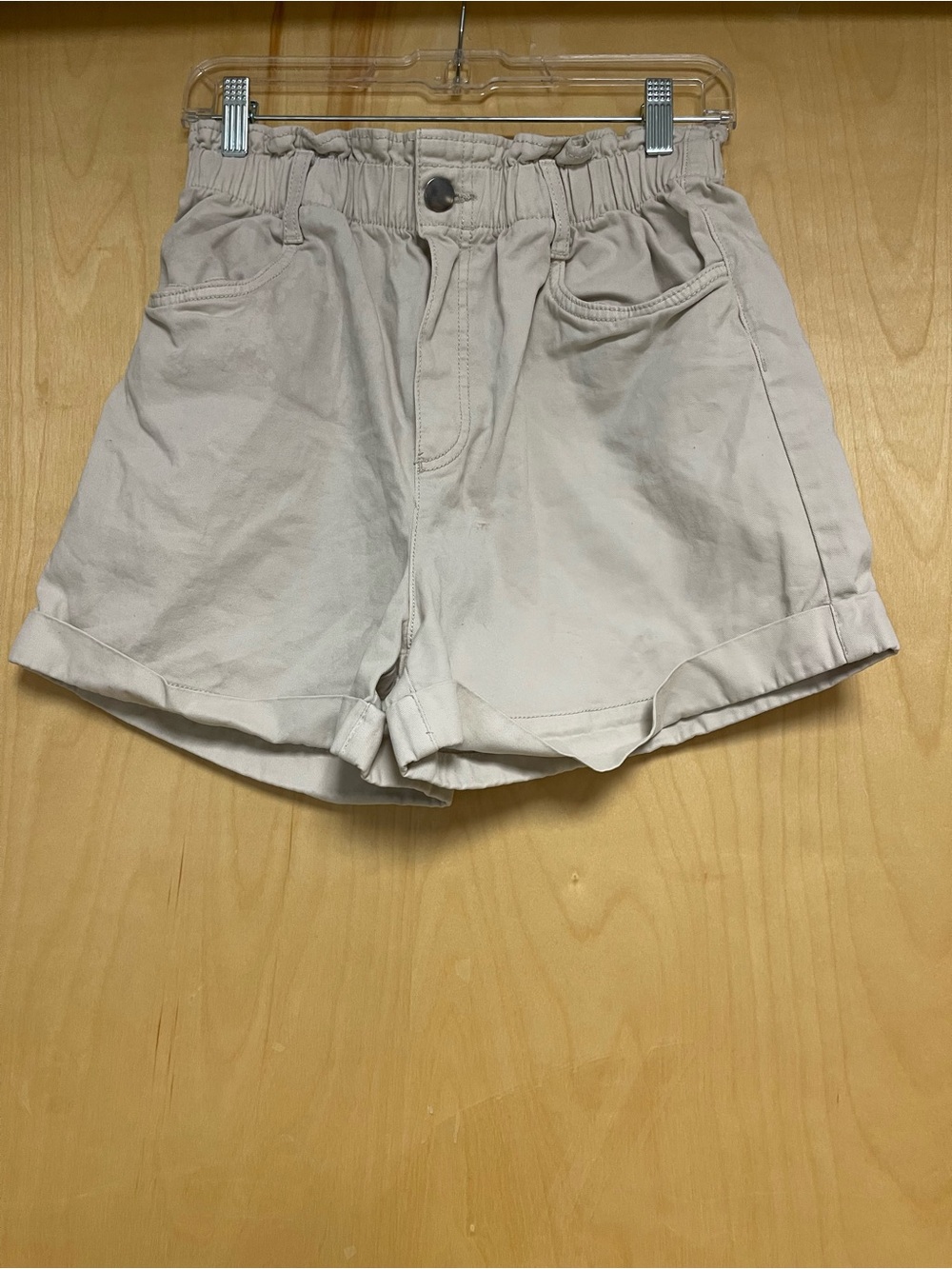 H&M High-Waist Paperbag Shorts in Cream